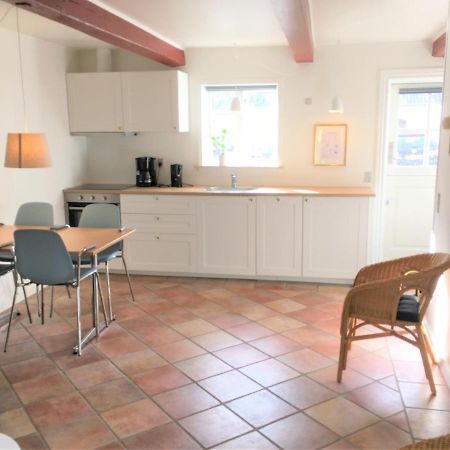 Ferielejlighed Pa Rodkaergard Apartment แคร์เทอมินเนอ ภายนอก รูปภาพ